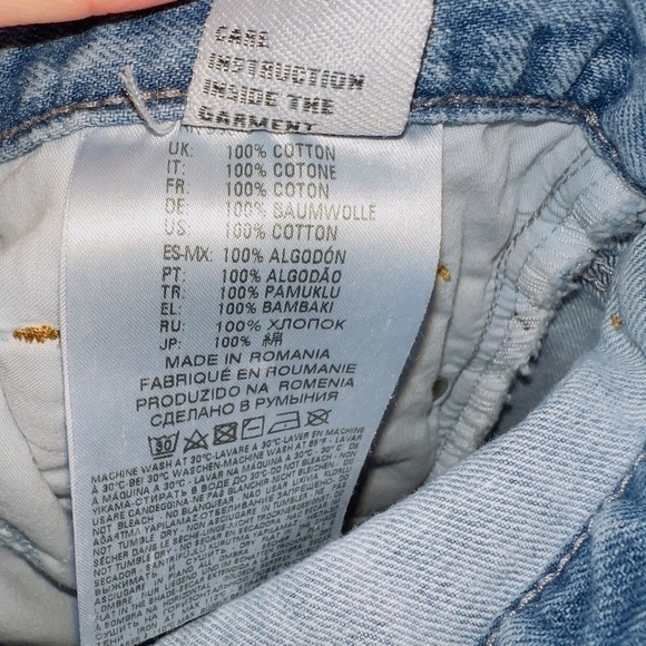 Diesel Light Wash Denim Button Front High Rise Regular Boyfriend Jeans size 27 - Picture 4 of 7